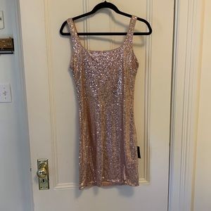 Lulus sparkly dress - brand new